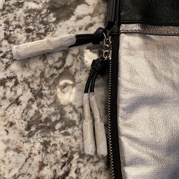 Joseph Ribkoff Shoulder Bag. -  New - Picture 3 of 8